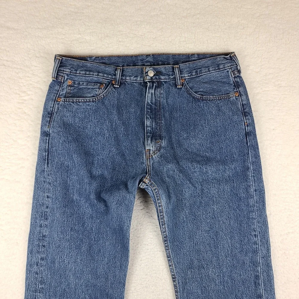 Levi's 505 Jeans Mens 38x32‎ Blue Regular Fit Straight Leg Medium Wash Denim